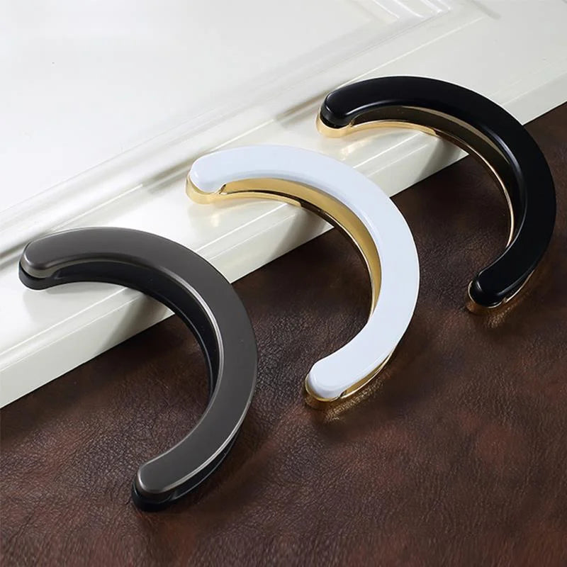 Semicircle Zinc Alloy Door Knob/Handles/Drawer Pulls in Black Finish/ In Gold and White/ In Brushed Bronze