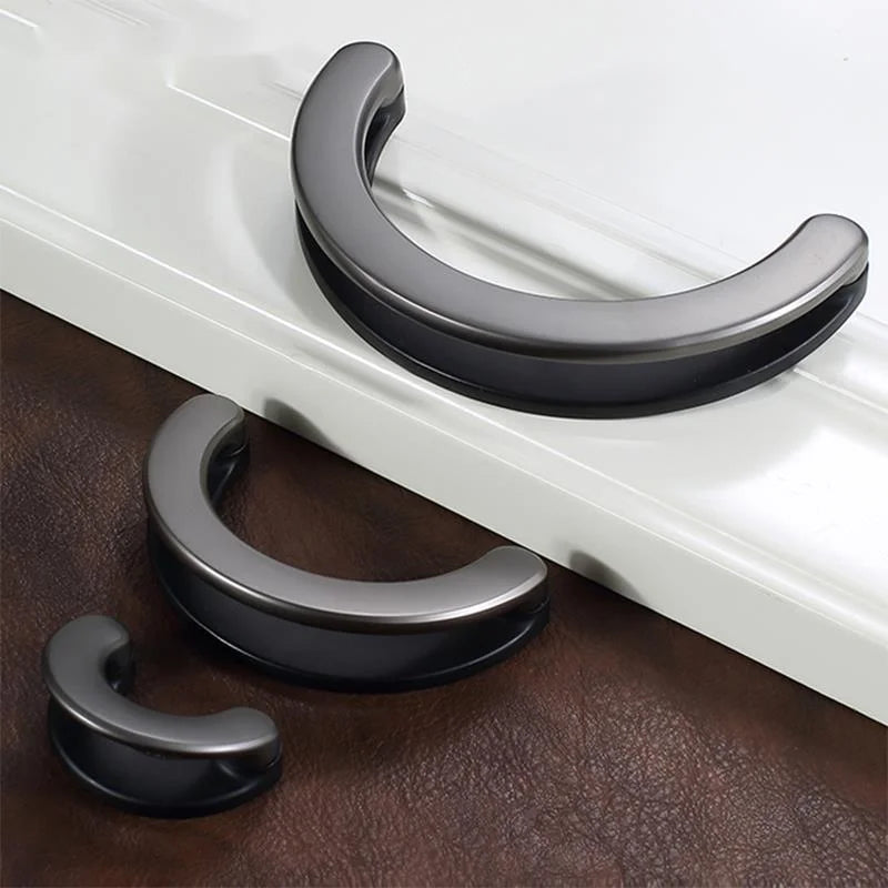 Semicircle Zinc Alloy Door Knob/Handles/Drawer Pulls in Black Finish/ In Gold and White/ In Brushed Bronze